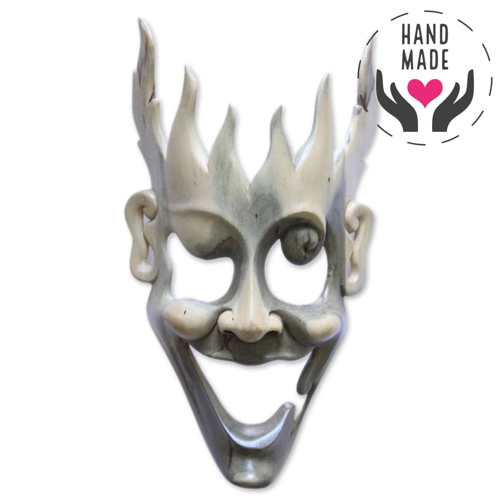 Le Fou Du Roi Masks